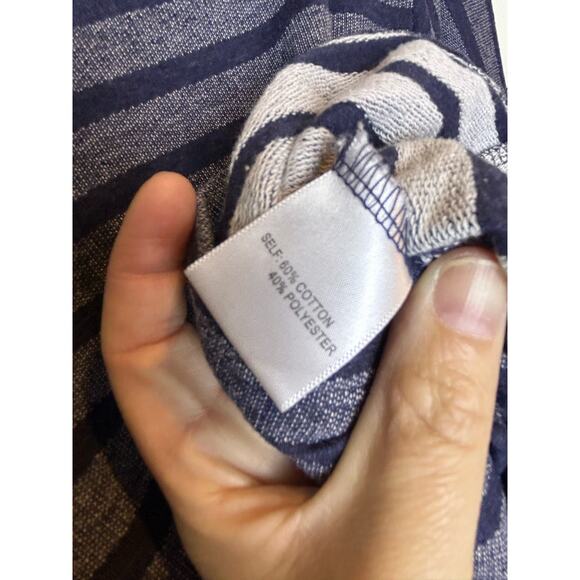 June and Delancy Striped Tee 3/4 Length Scroop Neck Navy Striped Preppy - Picture 5 of 7